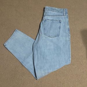 GAP | blue high rise mom jeans